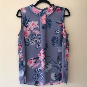 Floral Blouse with Collar